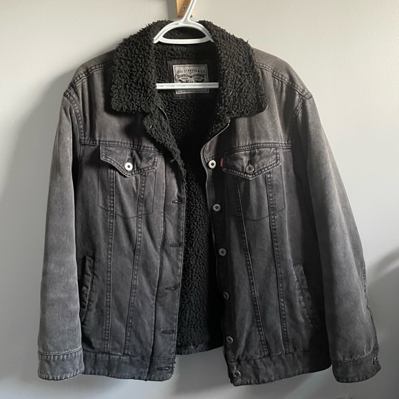 Levi’s Sherpa Trucker Jacket - Picture 6 of 8